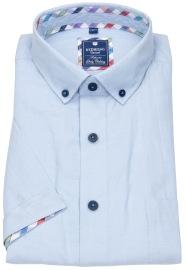 Redmond Kurzarmhemd - Comfort Fit - Button Down Kragen - Kontrastknöpfe - hellblau - ohne OVP